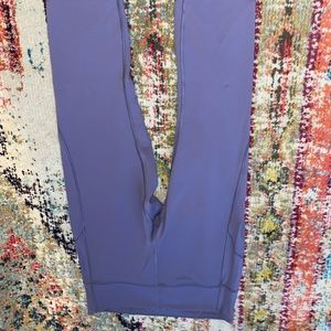 LULULEMON PURPLE ALIGNS